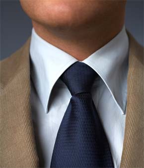 cravate bleu marine homme luxe en soie
